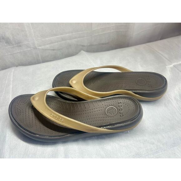 Crocs Flip Flop Thong Sandals Women Size 9 Brown - Picture 4 of 9